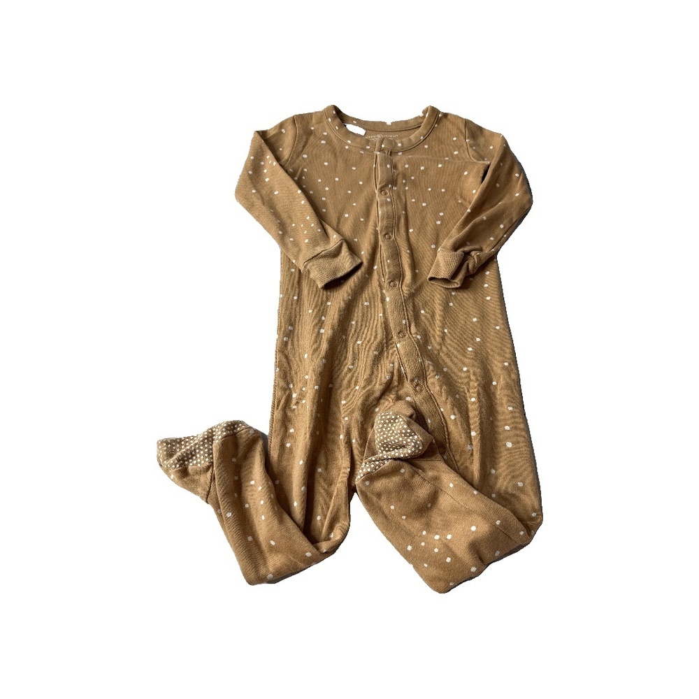 Colored Organics Unisex Brown | White | polka dot Pajamas size: 12-18 months